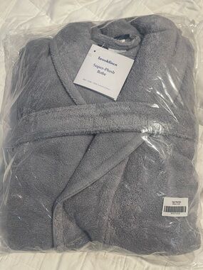Brooklinen Super-Plush Robe in Smoke Gray